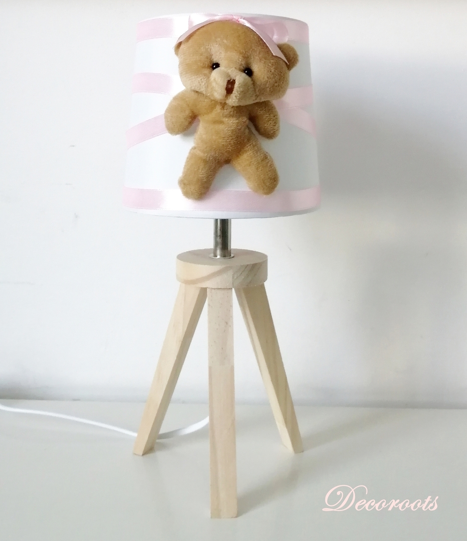 Lampadaire chambre bébé, ours rose ou blanc avec table de nuit