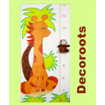 toise-enfant-bebe-theme-jungle-girafe-et-elephant-peluche-beige-marron-chocolat-vert-anis-