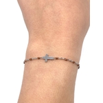 bracelet-perles-croix-marron-2