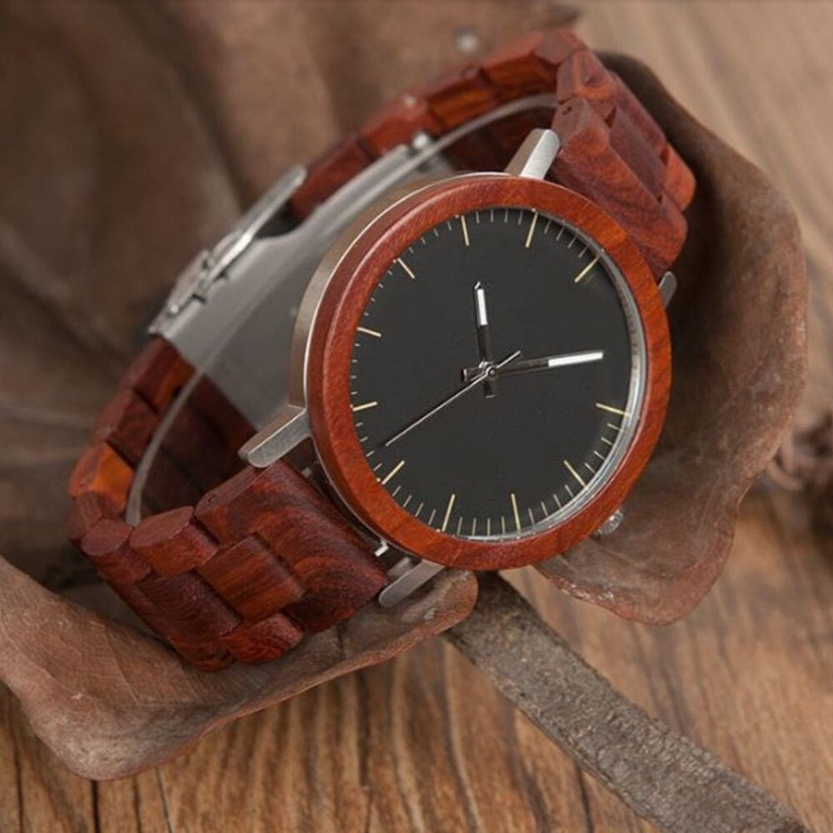 MONTRE EN BOIS SANTAL (1)