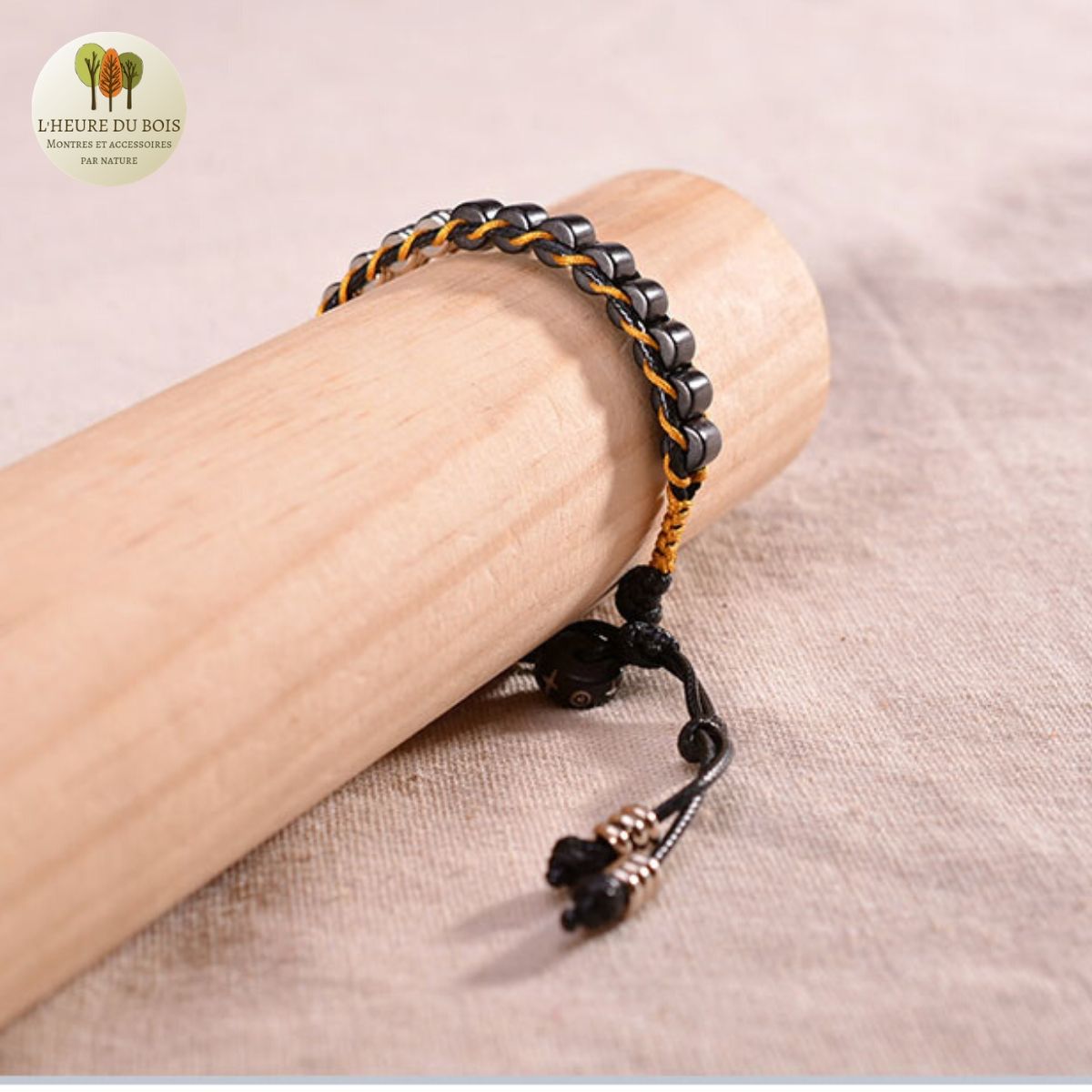 Bracelet en corde de cire et perle de bois (2)