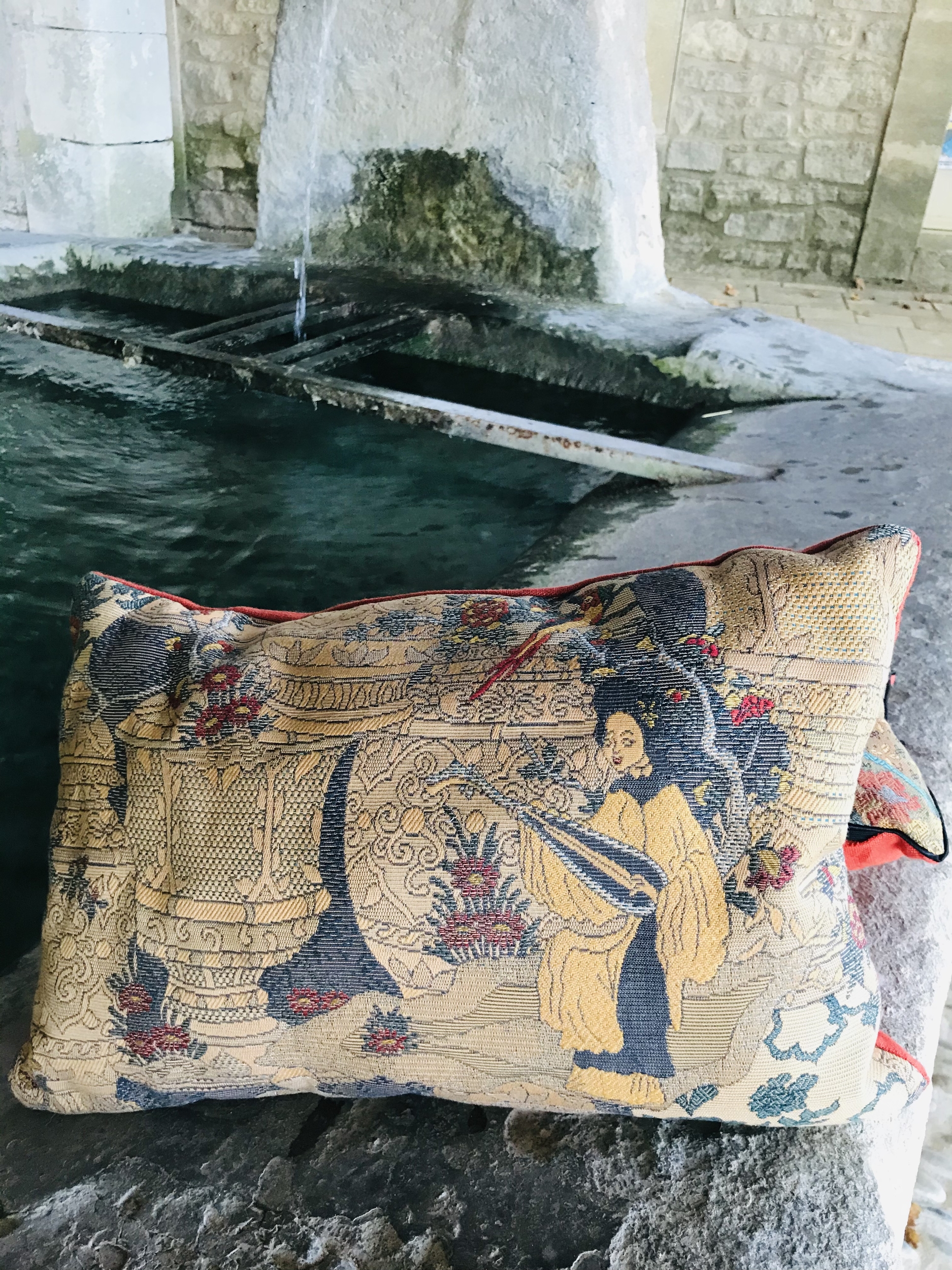 coussin ancien impérial japonais  IMG_E1965
