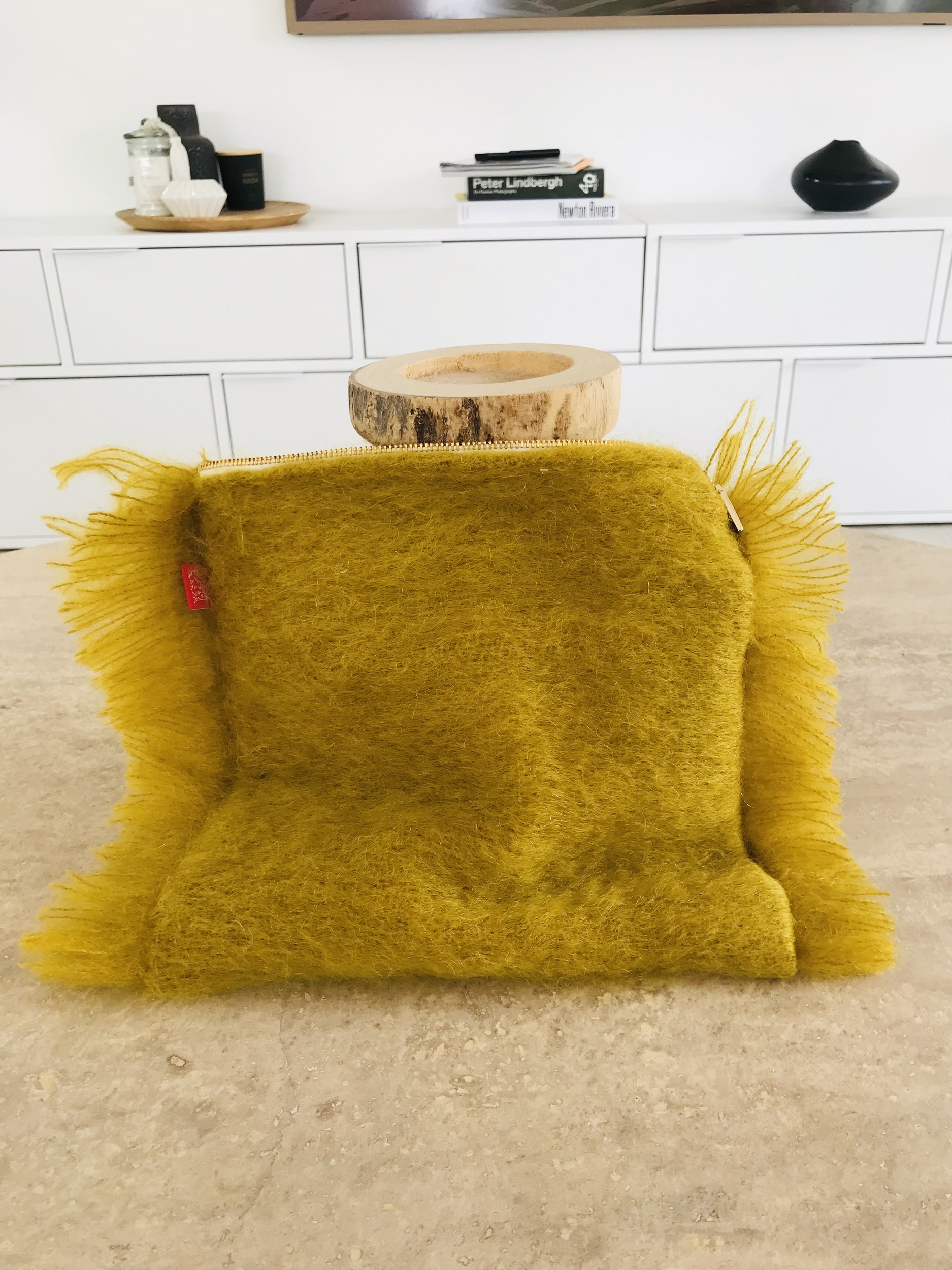 Pochette laine mohair jaune moutarde IMG_E8410