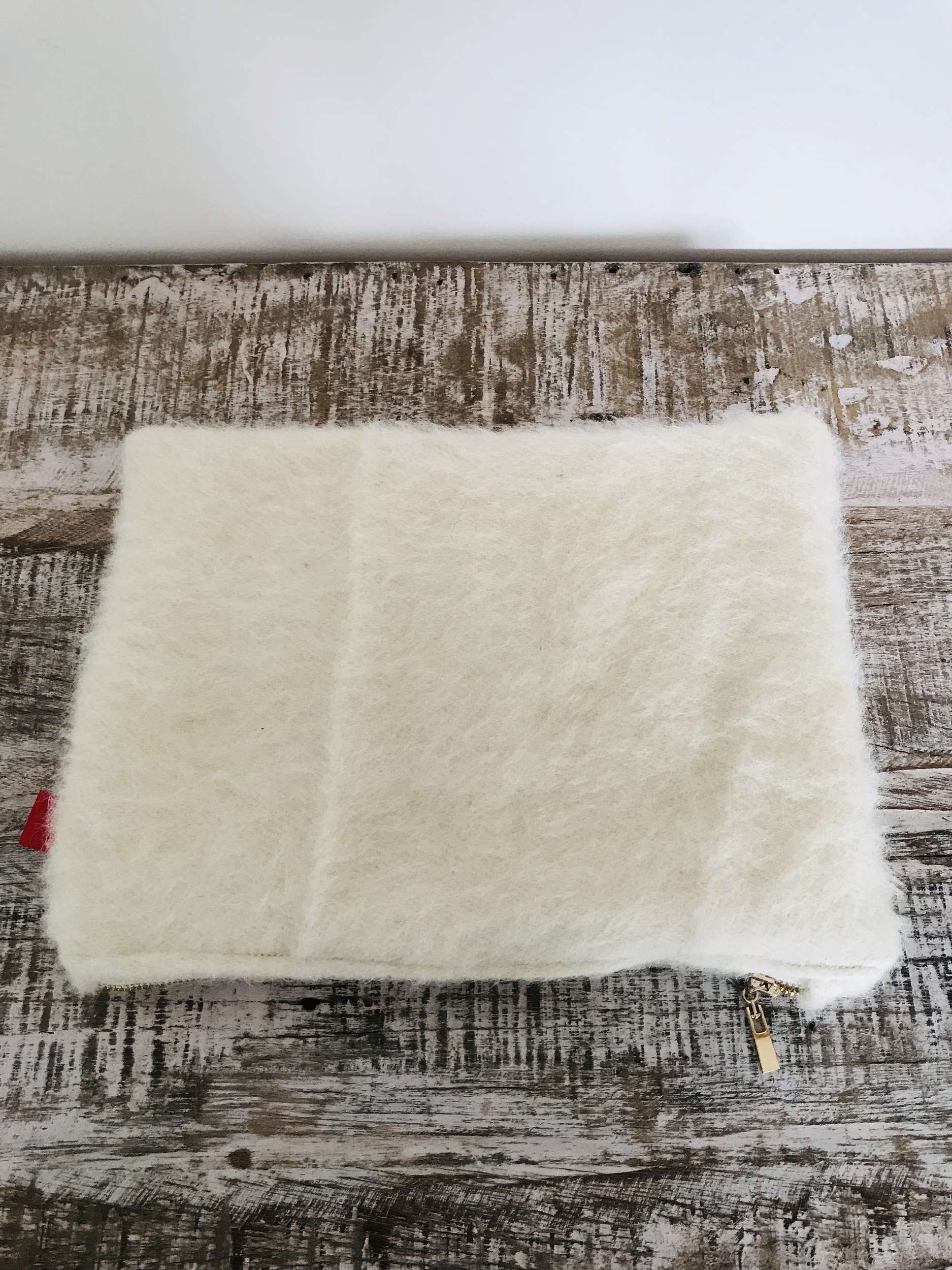 Pochette laine mohair blanche neige IMG_E8554 (1)