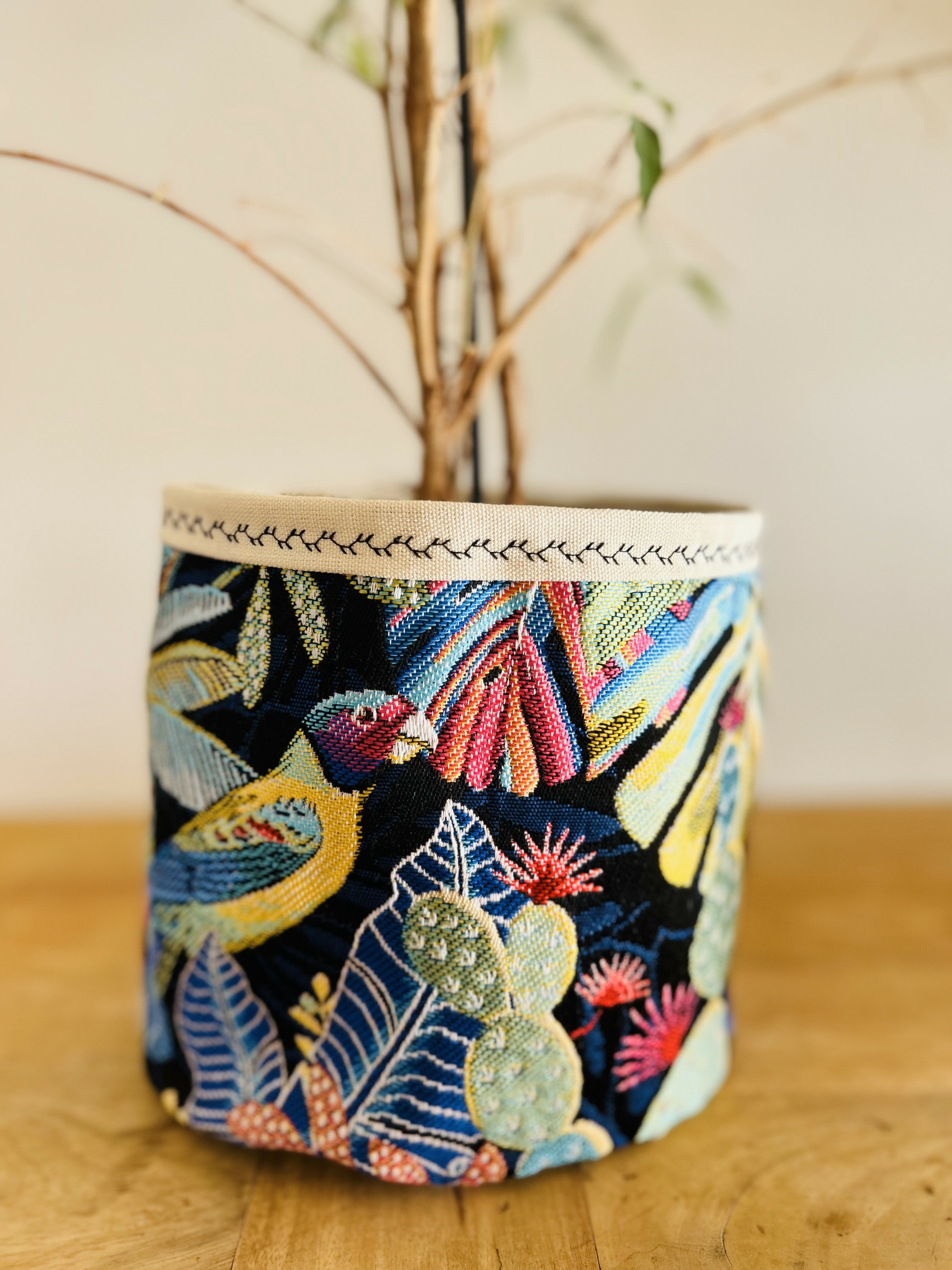 Petit cache pot tropical marine IMG_E5620