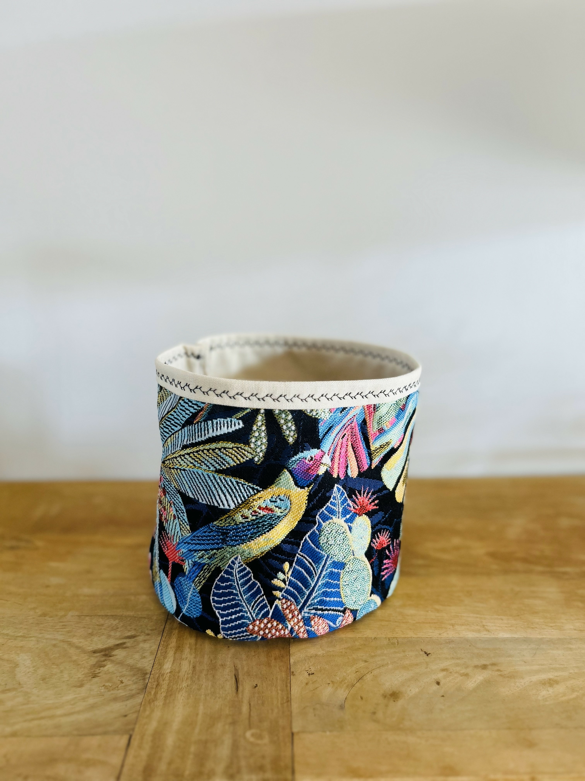 Petit cache pot tropical marine IMG_E5614