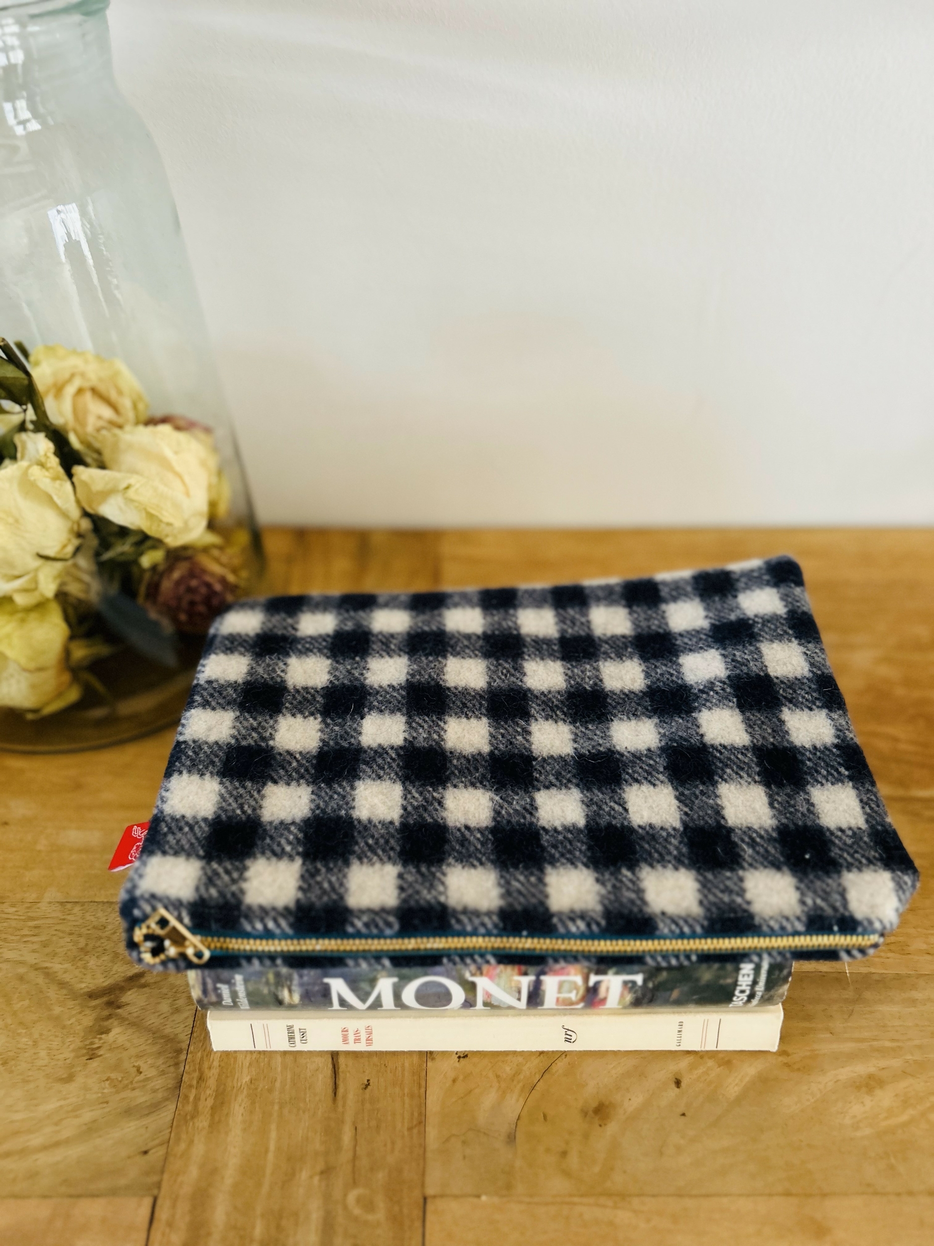 Pochette laine Merinos Damier Bleu et blanc IMG_E5736