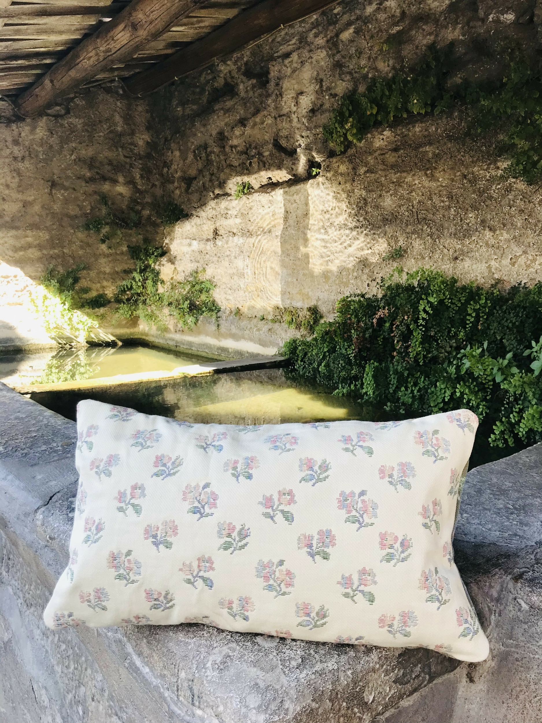 Coussin vintage fleuri IMG_1907(1)