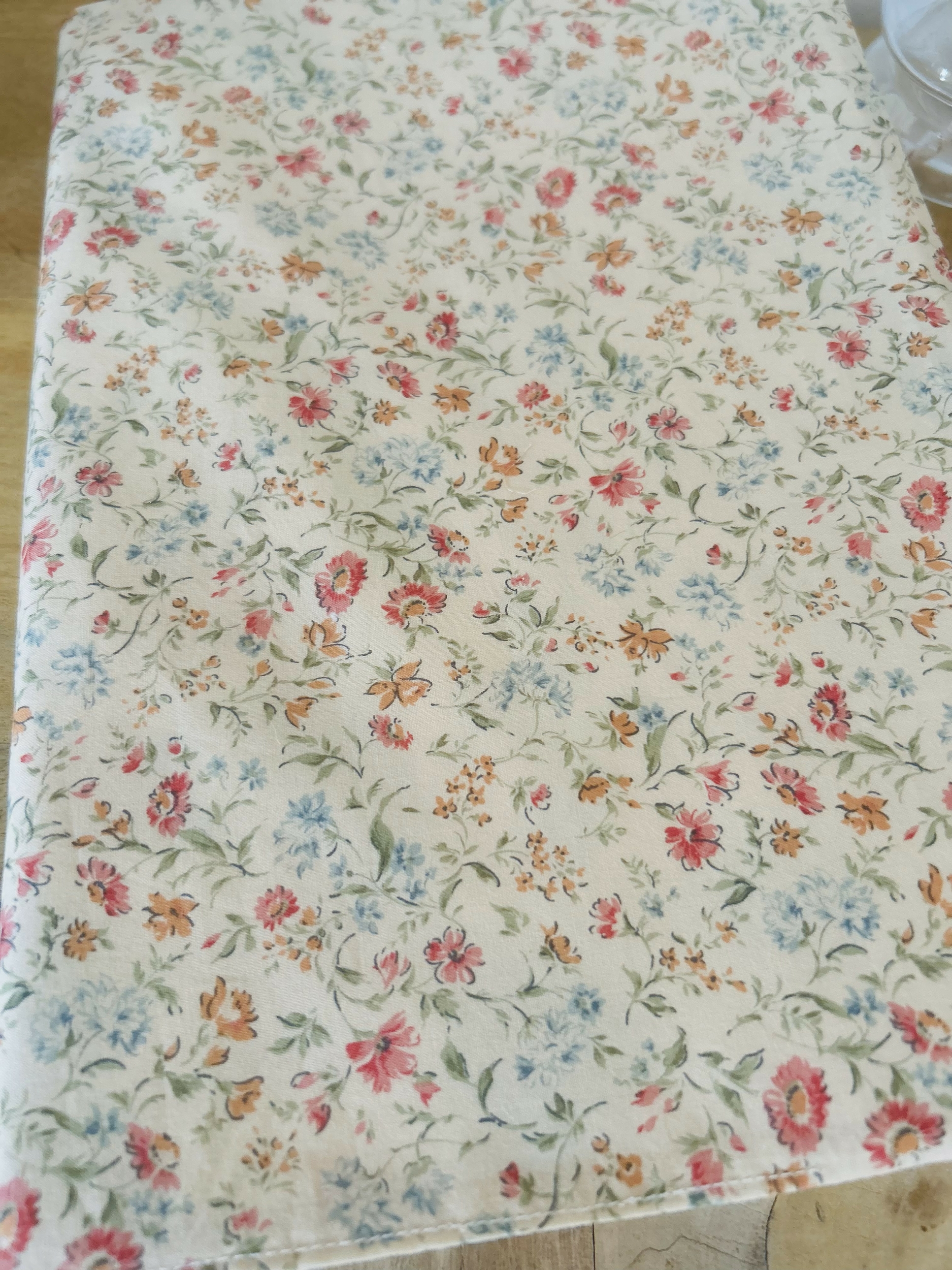 Agenda journalier A4 fleuri vintage IMG_E7178