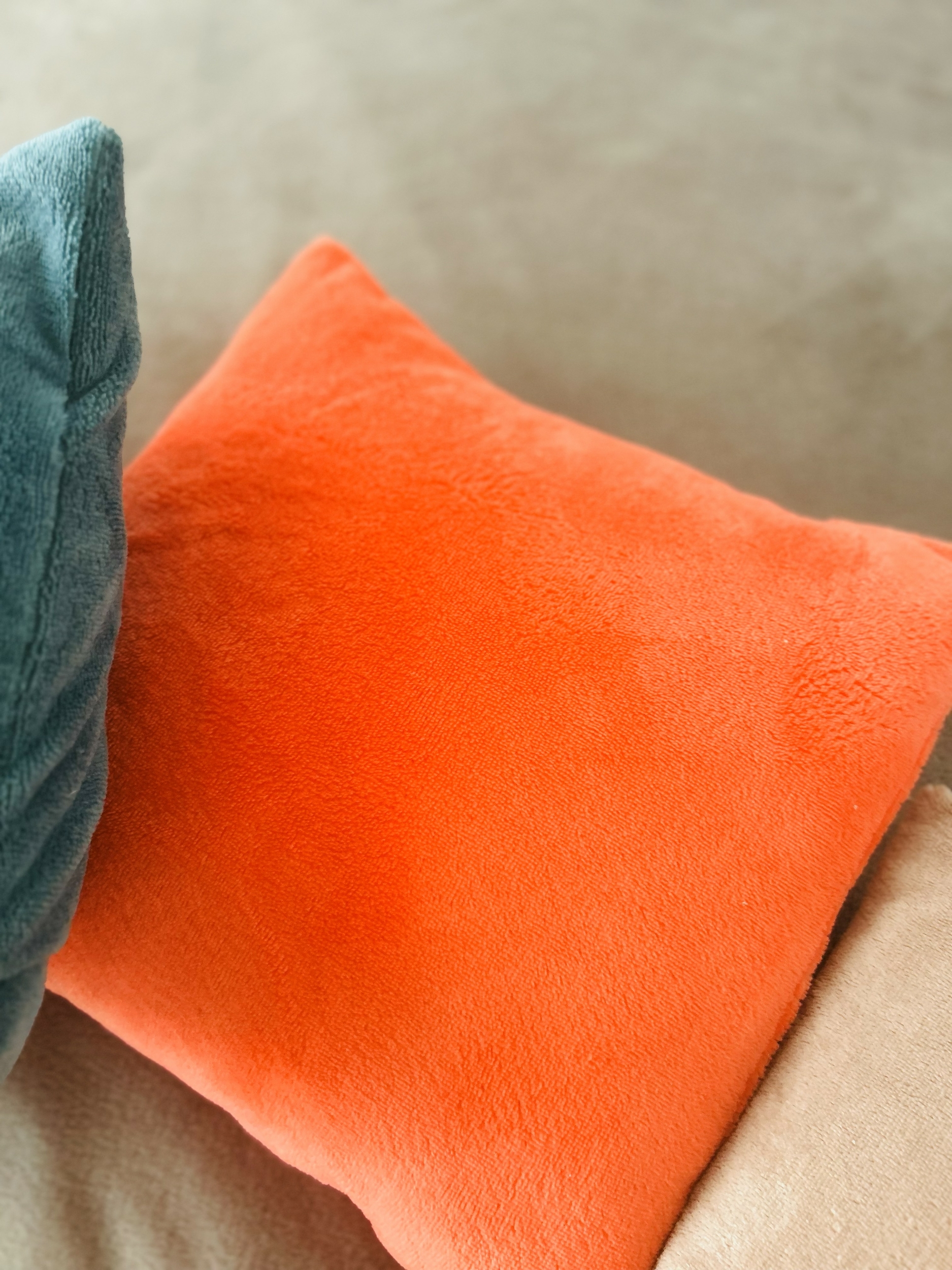 Coussin éponge Bambou Corail orange IMG_E1240