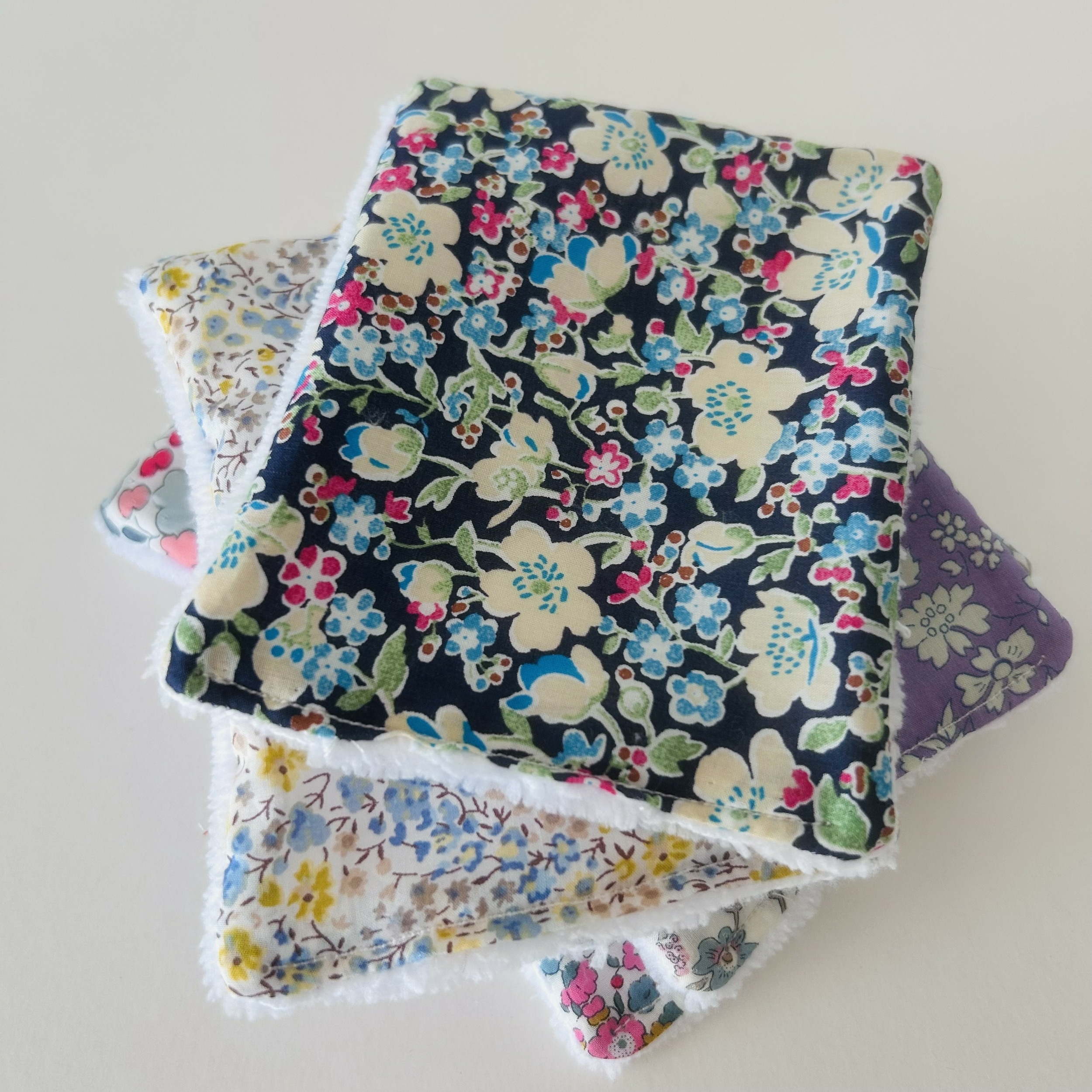 Lingette démaquillante  Liberty  Tana Lawn coton lavable IMG_E2091