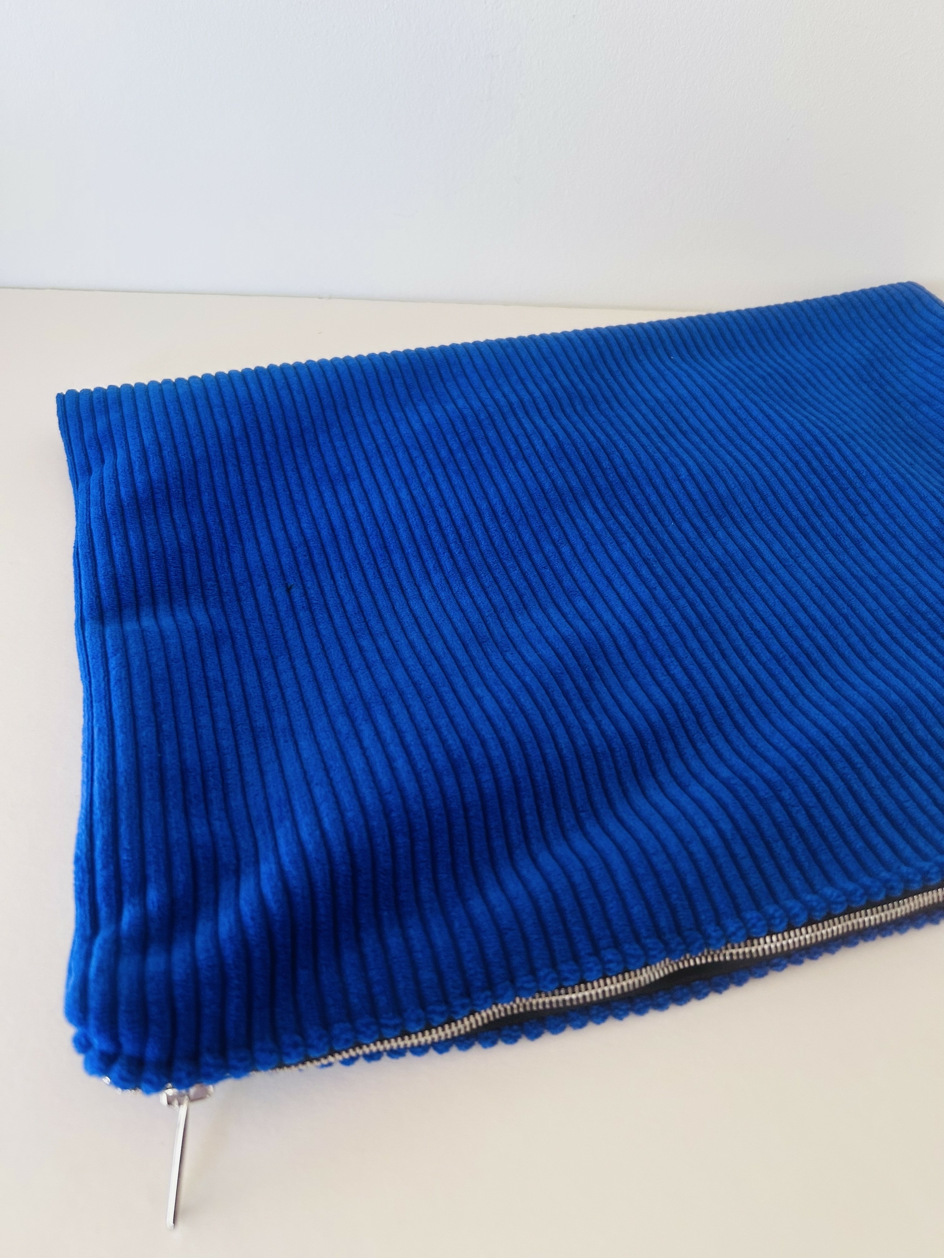 Grande Pochette main velours côtelé bleu Océan IMG_E2111