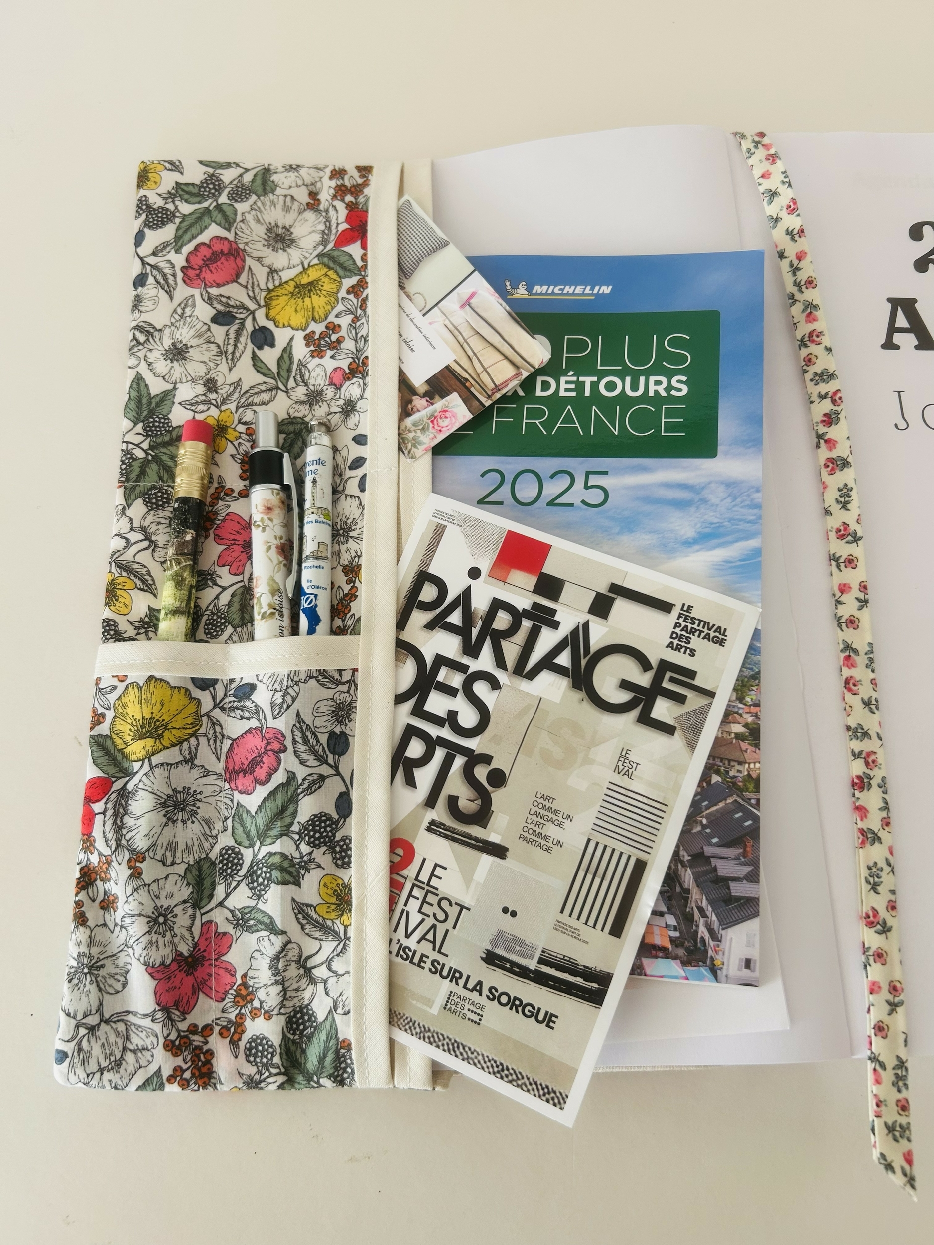 Agenda journalier A4 Liberty Tana Lawn Floral IMG_E2134