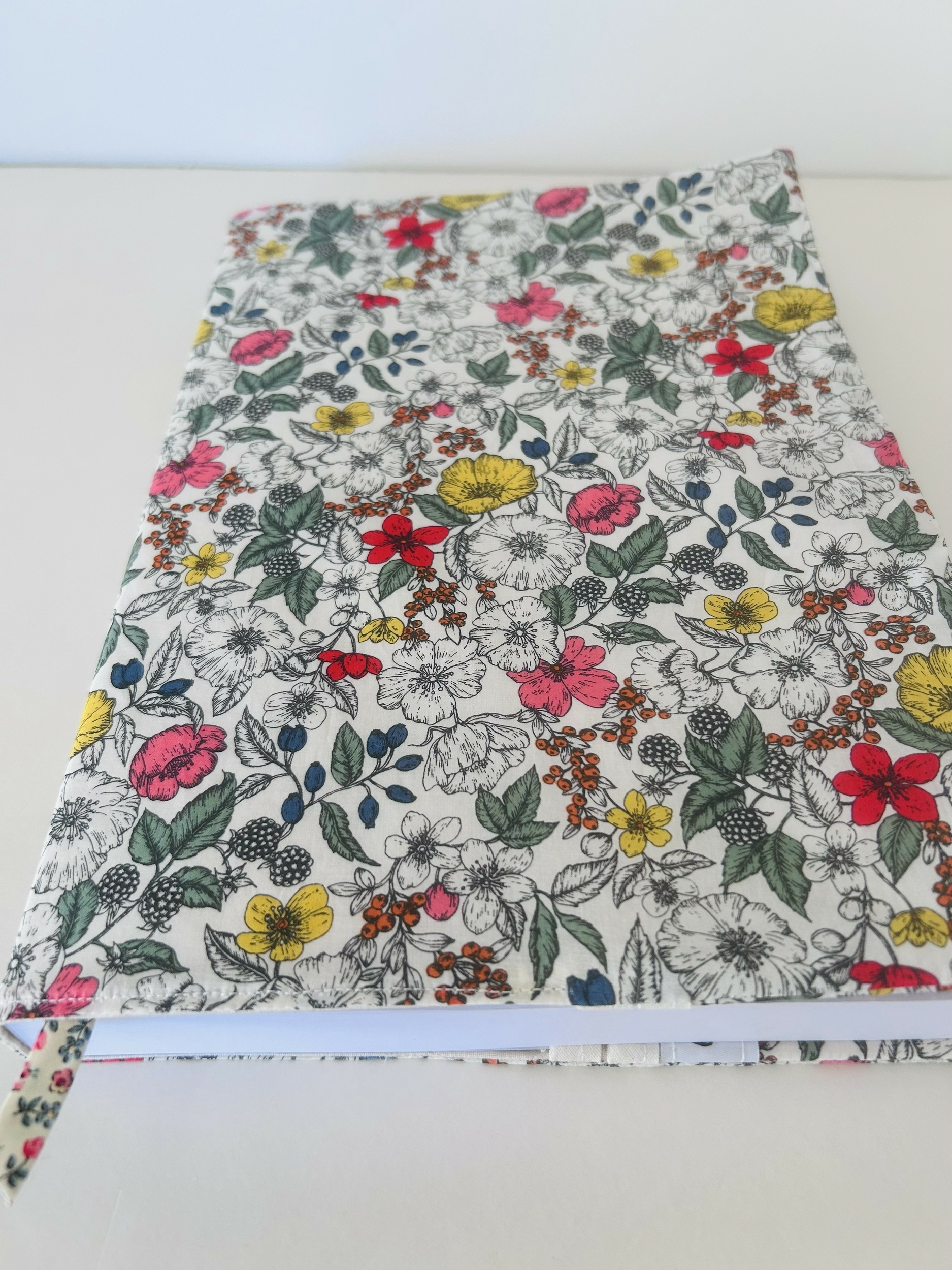 Agenda journalier A4 Liberty Tana Lawn Floral IMG_E2137