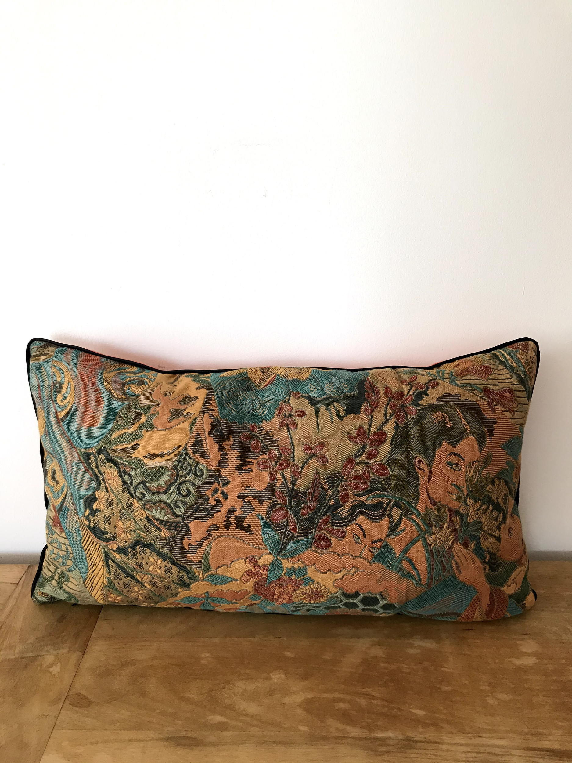 Coussin Vintage IMG_2006