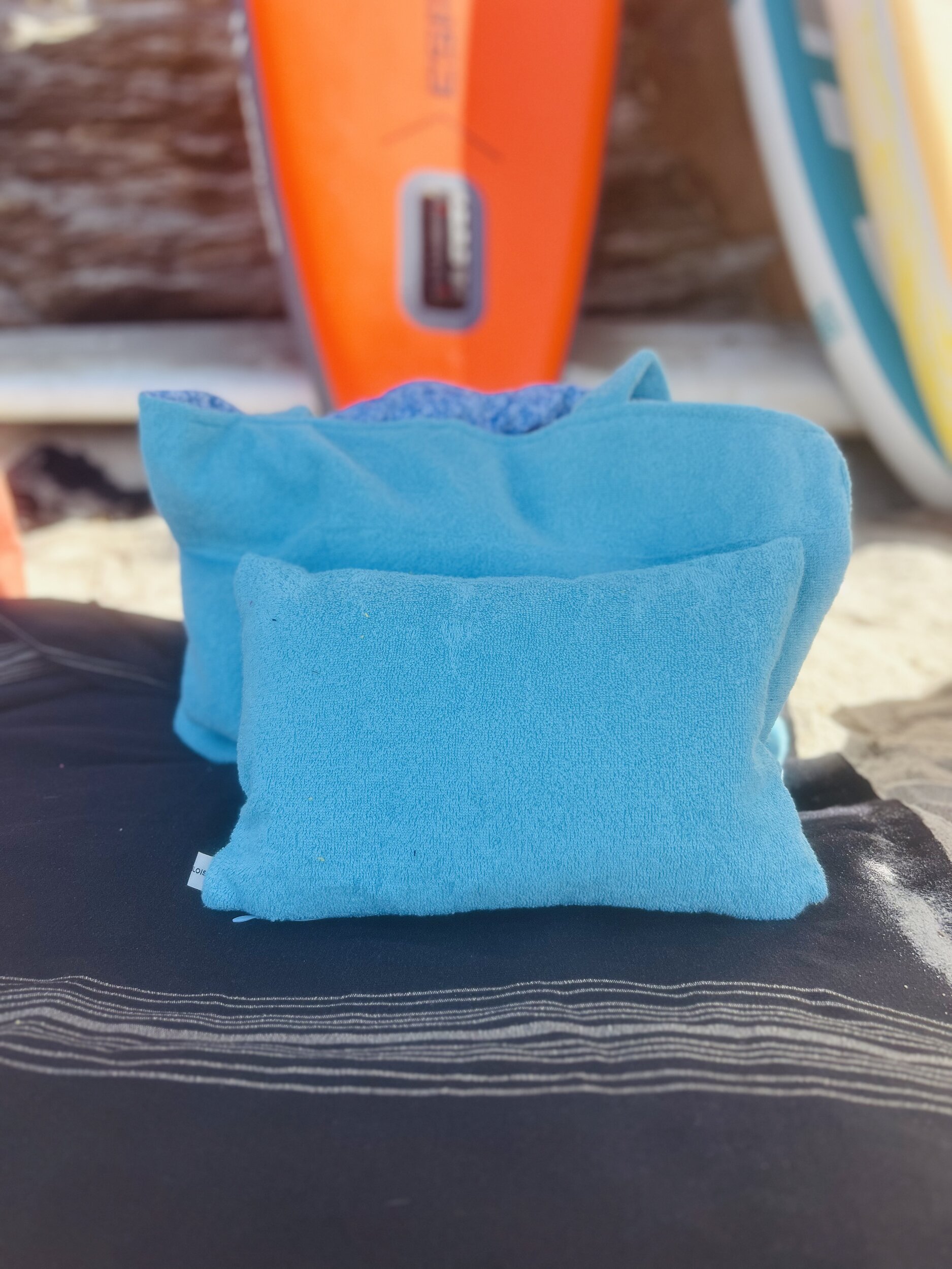 Coussin éponge bleu ciel IMG_E4042