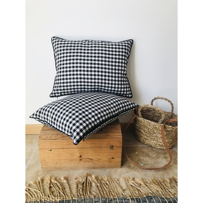 coussin vichy carreaux noir et blancIMG_E9234