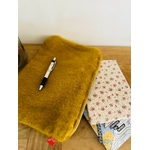Pochette laine Mohair jaune IMG_E5773