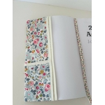 Agenda journalier A4 Liberty Betsy gris IMG_E2130