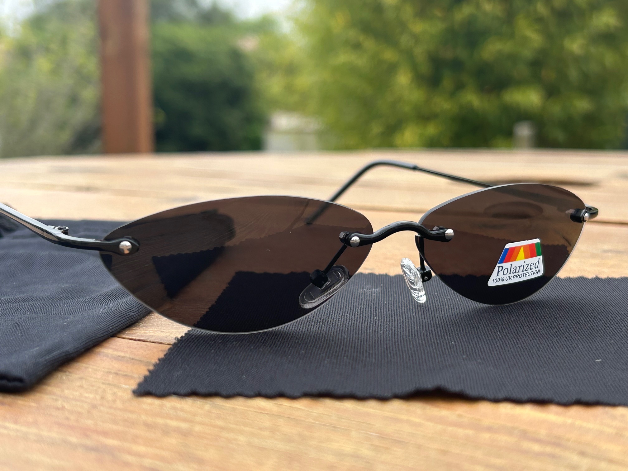 Détail des lunettes Matrix Neo Simulator polarisées