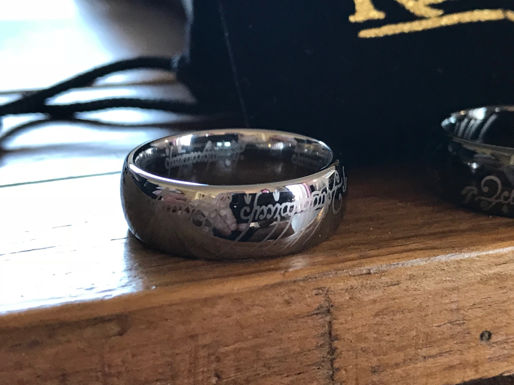 LE SEIGNEUR DES ANNEAUX : BAGUE EN TUNGSTÈNE DE 8MM DE LARGE...T 54 A
