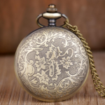 Détail de la montre à gousset Harry Potter aux couleurs de Gryffondor