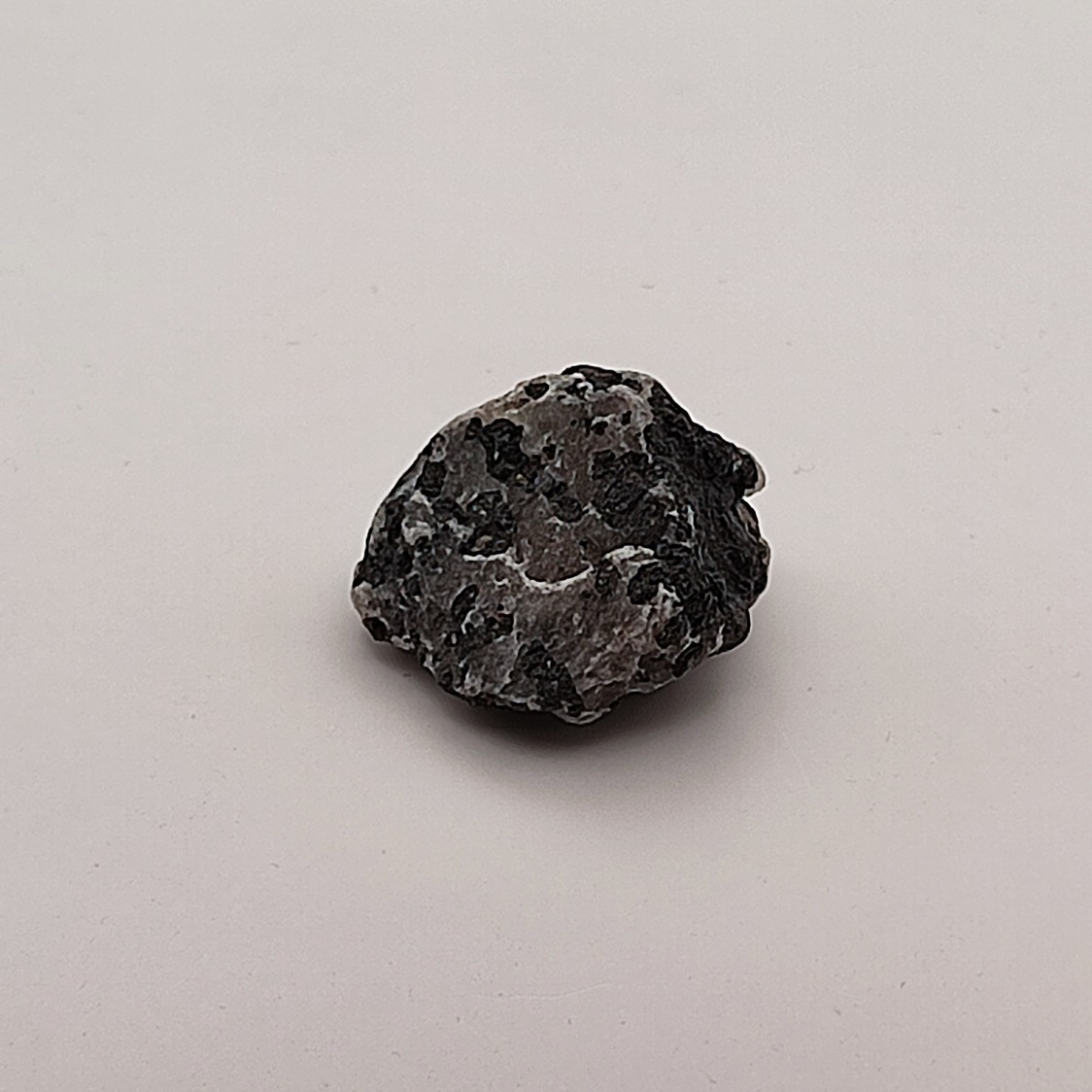 Quartz Tourmaline Brute - PBA-QTO2 - 14 g