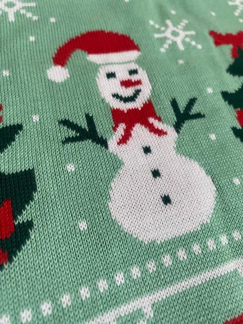 Pull-de-noel-douceur-festive-Zoom