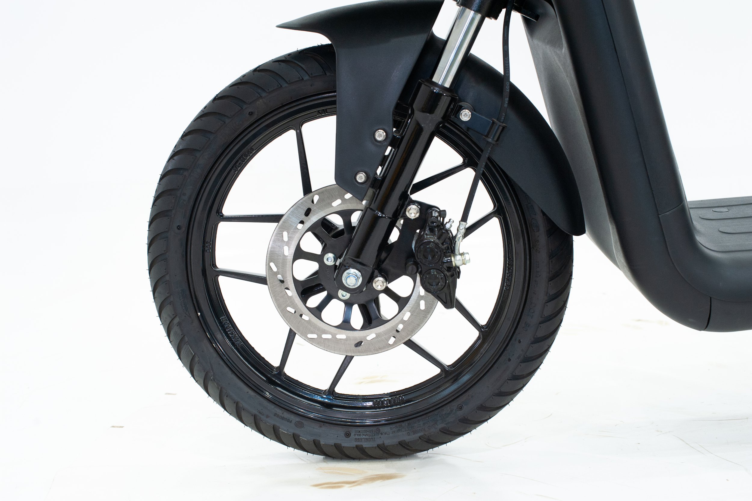 2023-08-02_DÇtails-scoot-45