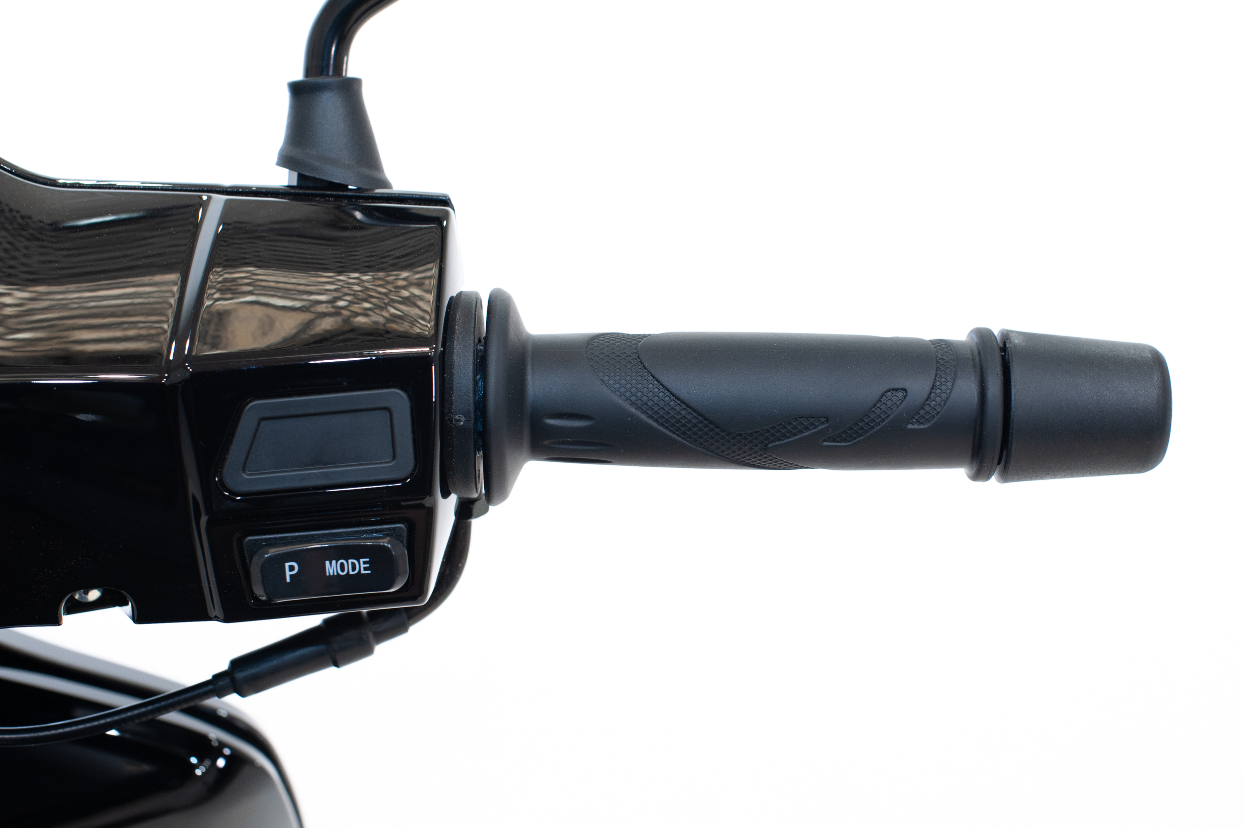 scooter-electrique-lycke-ecoral-poignee-acceleration