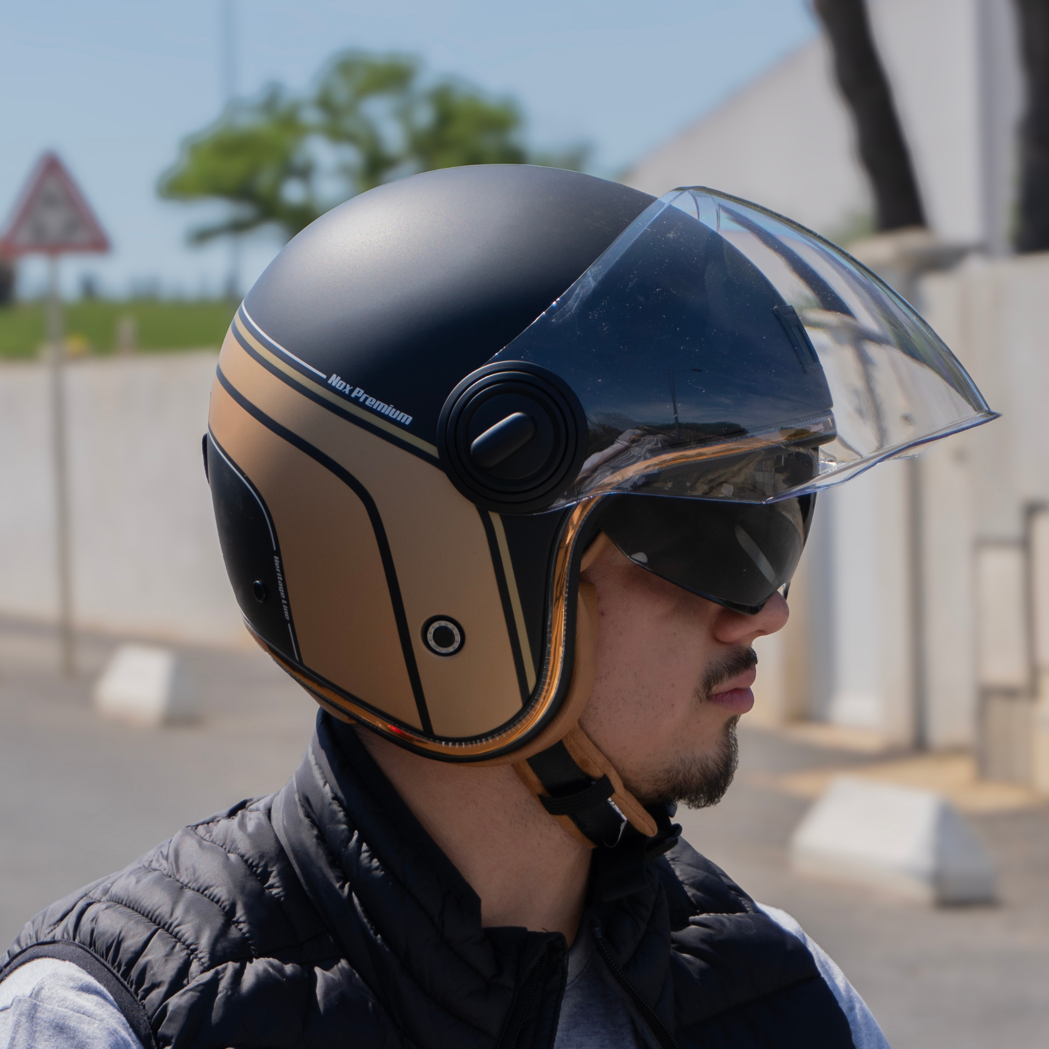 Casque-Jet-Heritage-Line-NOX-Noir-or