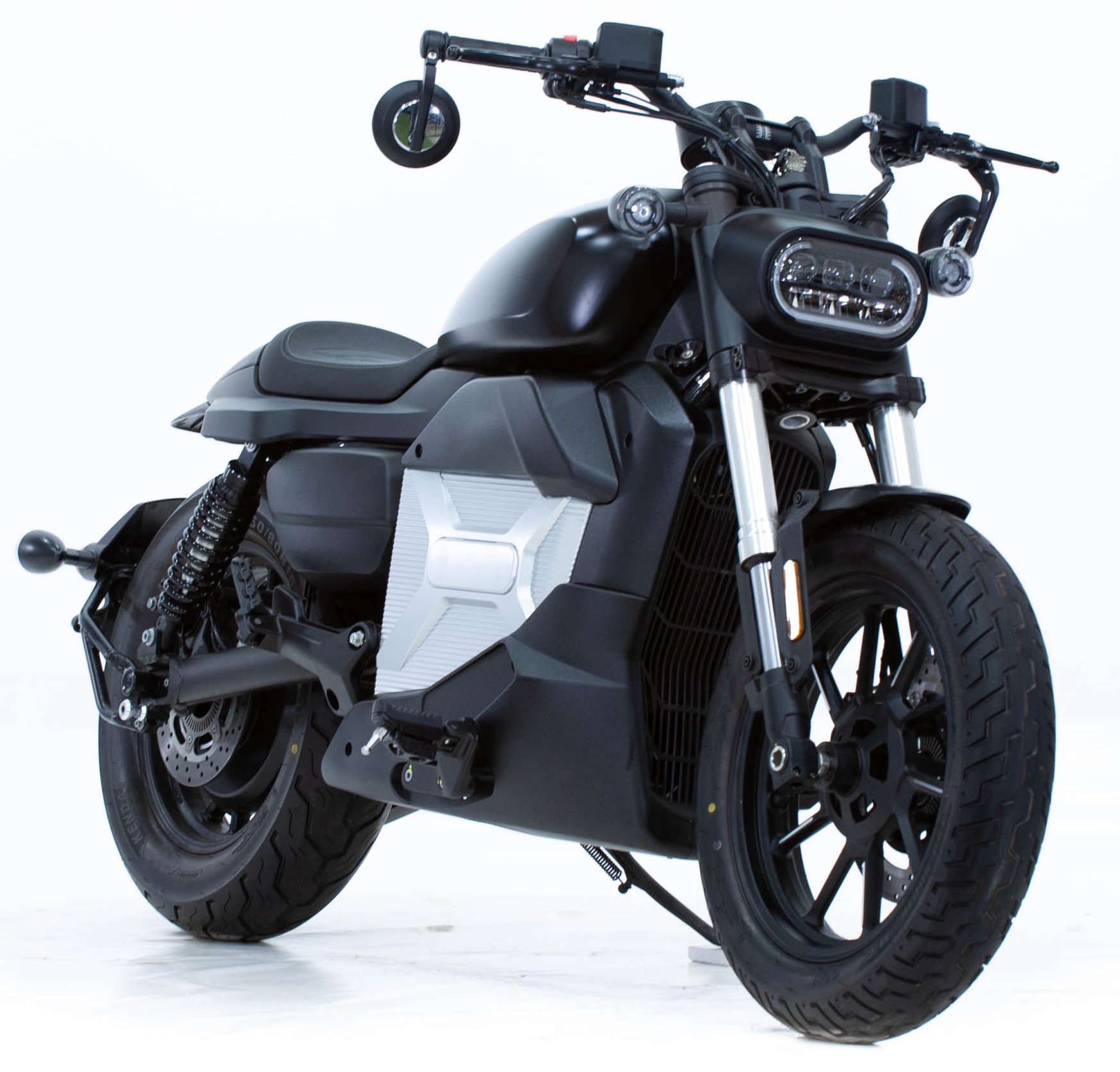 moto-electrique-lycke-apache-face-avant