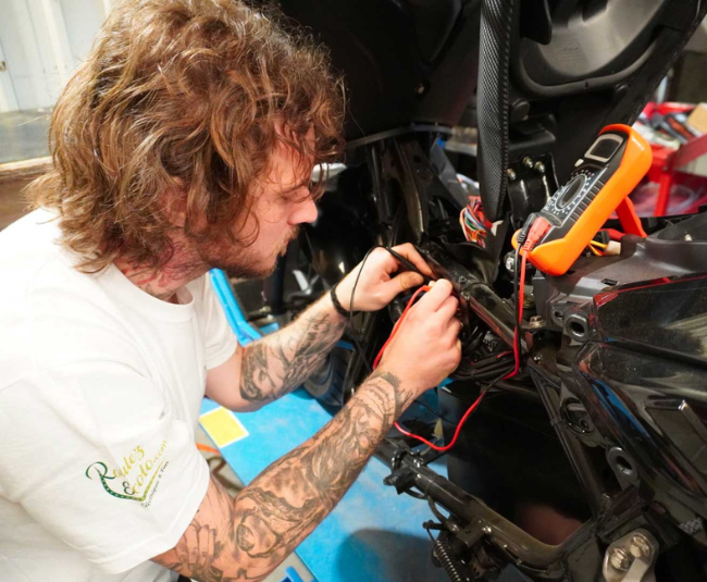 Notre atelier de réparation scooter électrique à Sauvian