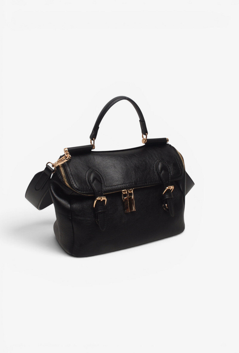 sac-porte-bandouliere-avec-ouverture-sur-rabat-aimainte-poignet-metall_noir_6a6c51ba4c0b9