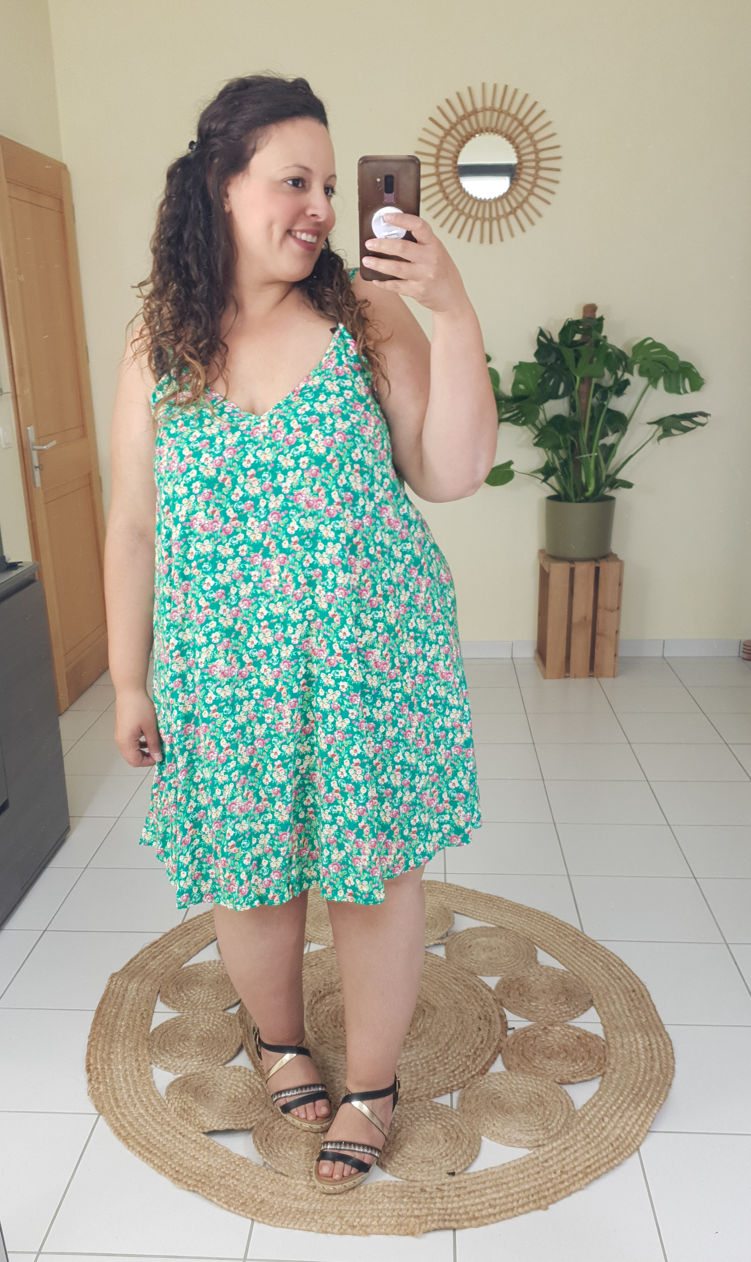 robe courte taille 46