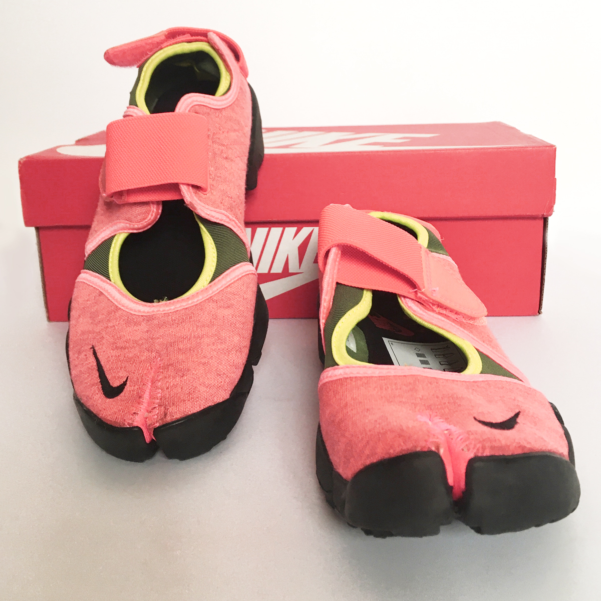 Nike Air Rift Hot Lava black - 9