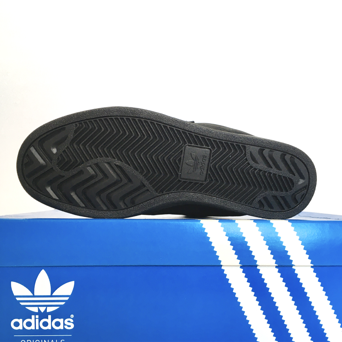 Adidas Bankment Evolution black 8