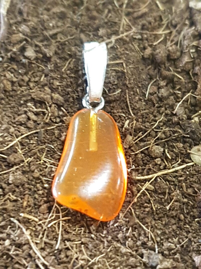 Pendentif Opale De Feu Naturelle Plaqué Or 14 Carats - Forme Papillon - Vintage Neuf
