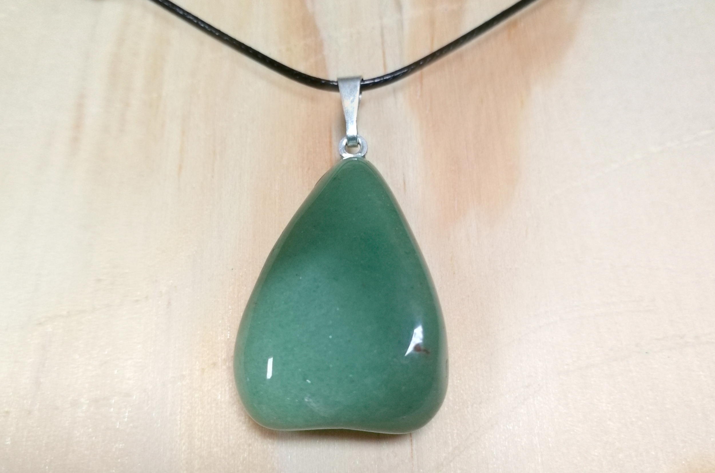 Pendentif Arbre de Vie en pierre naturelle d'Aventurine verte