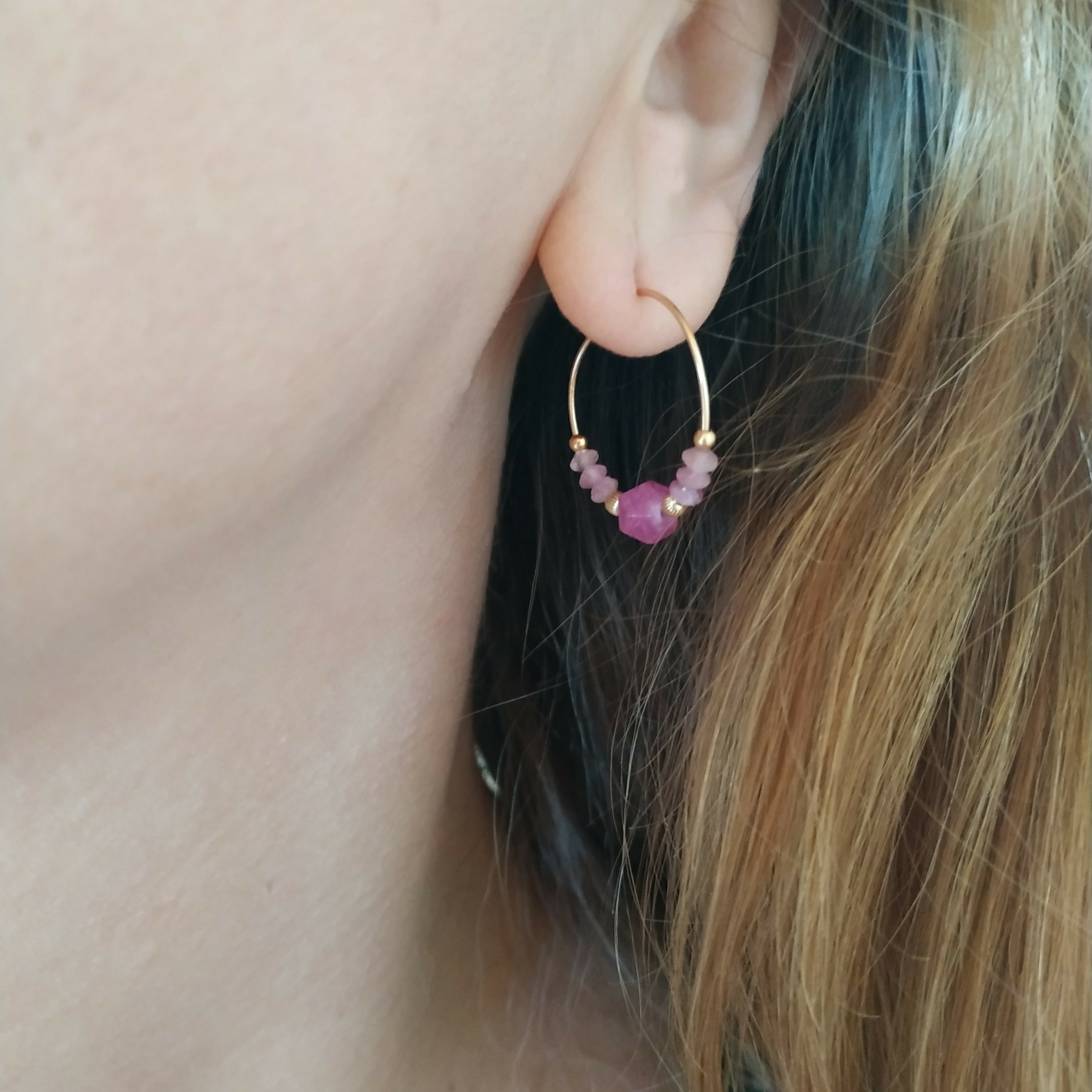 Boucles doreilles pierre naturelle tourmaline