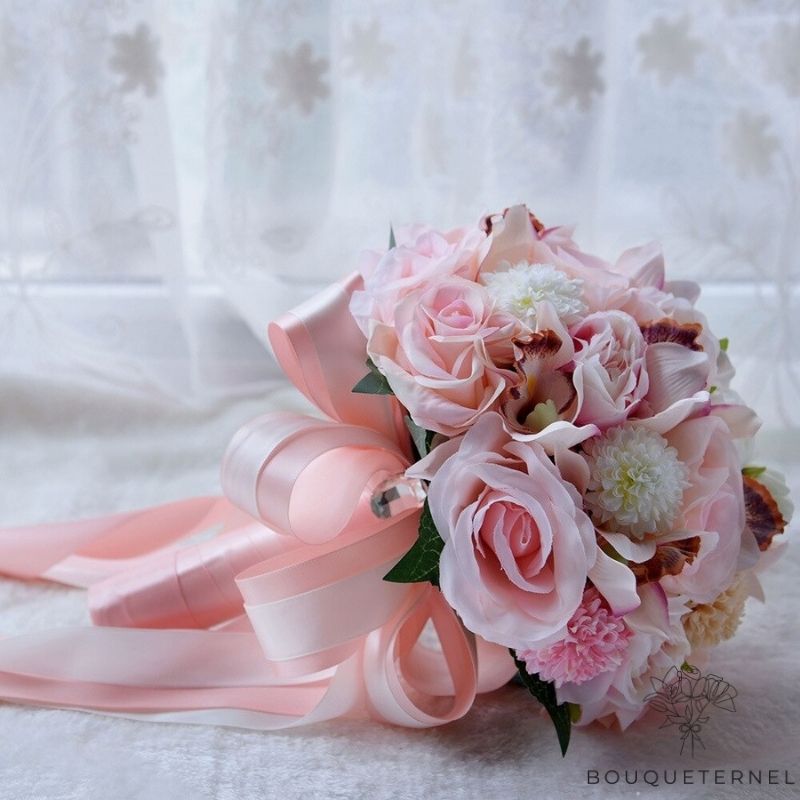 Bouquet en Boule pour Mariage