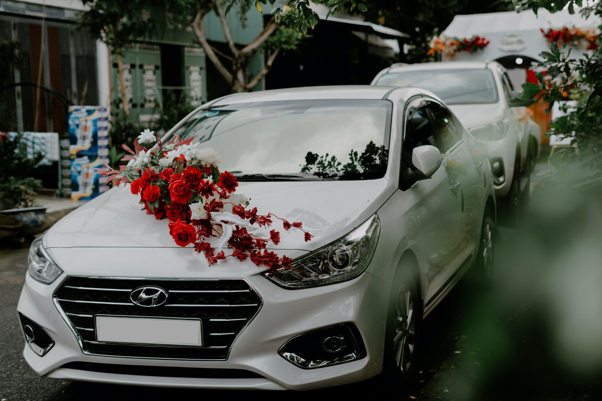 Capot avec Fleur pour Voiture de Mariage | 5 décorations florales du capot de voiture de votre mariage | Bouqueternel