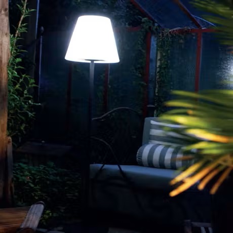 Lampadaire solaire sur pied (2)