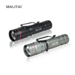 Lampe-torche-lampe-de-poche-LED-torche-Portable-AA-Q5-lampe-de-poche-tactique-Zoomable