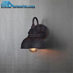 applique-murale-exterieure-retro-lampe_main-1