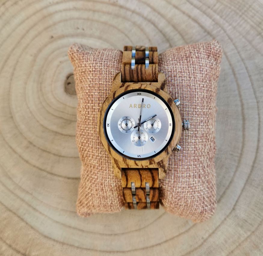 montre en bois femme shiny