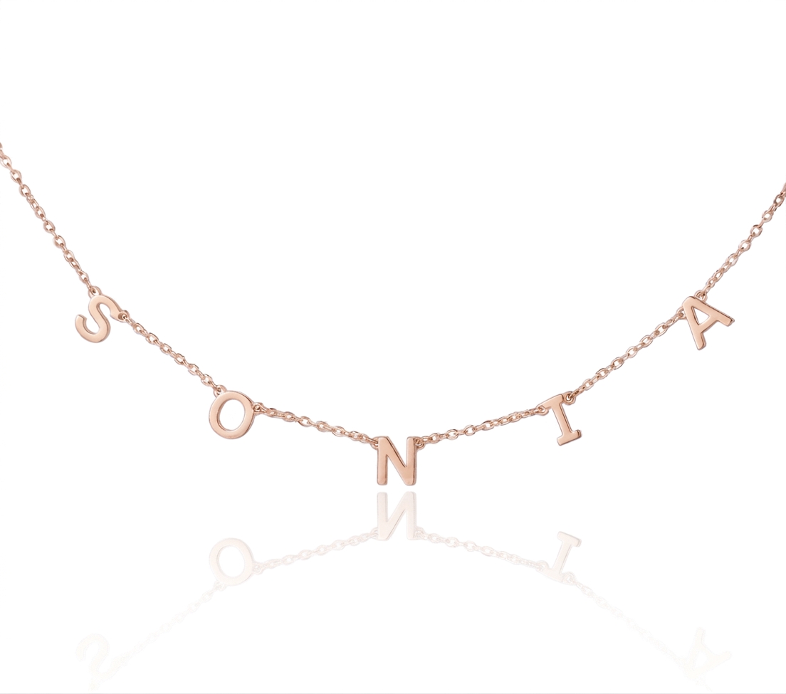 Collier personnalisé initiale en or rose, prénom ou initiales
