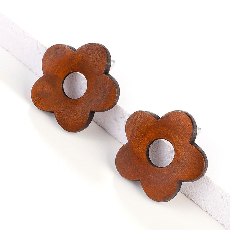 boucles doreilles fleurs pâquerettes en bois