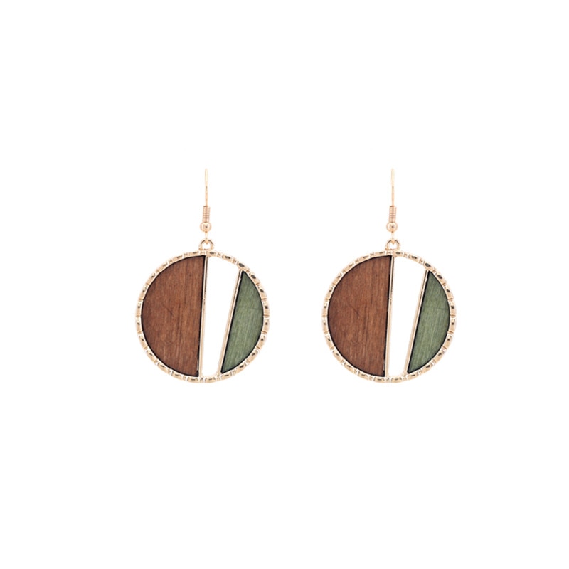 Boucles doreilles pendantes vertes et marron en bois