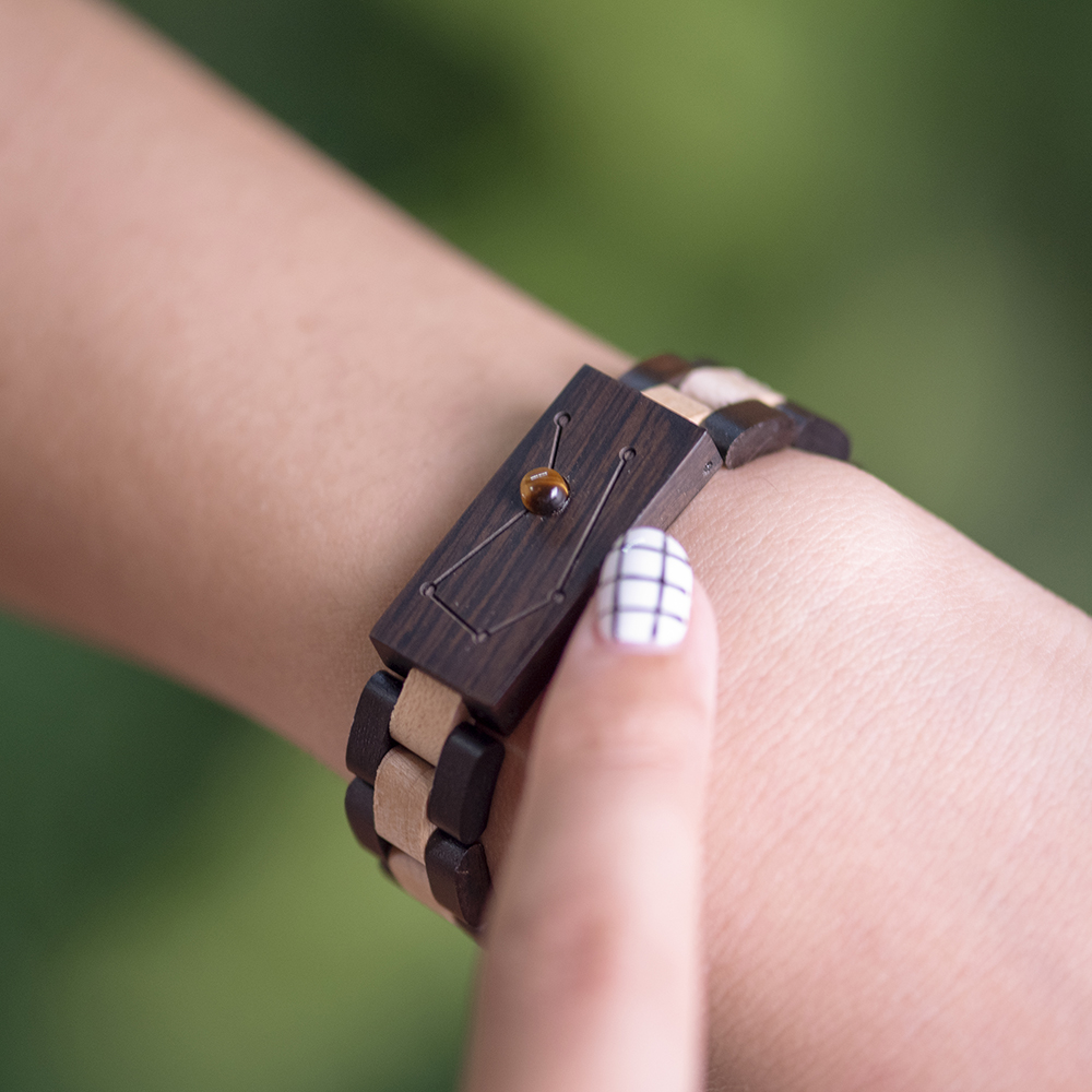 Bracelets-personnalises-bois-marron-perle-inserer-Constellation-personnelle-signe-du-zodiaque-cadeau-d-anniversaire
